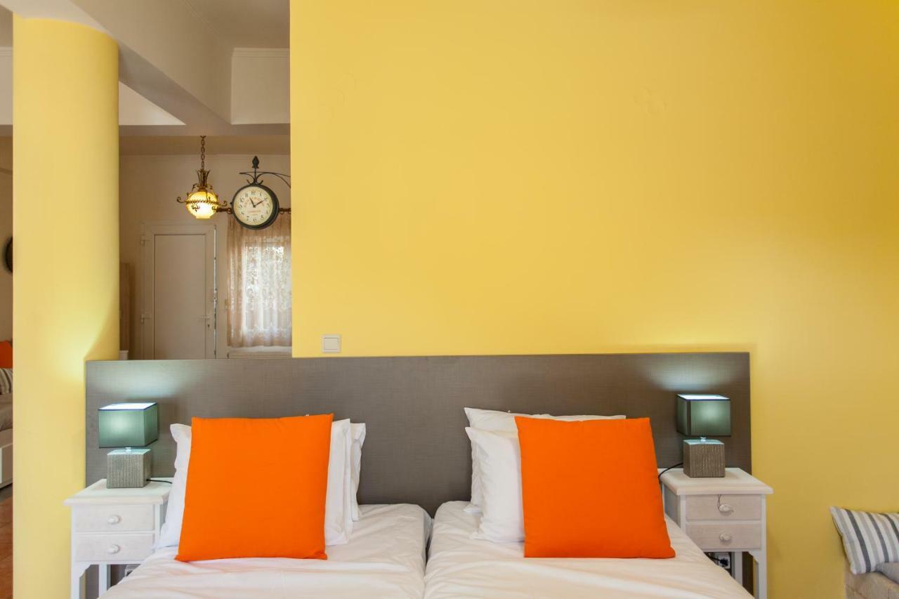 Evelia Apartment Galatás Exterior foto